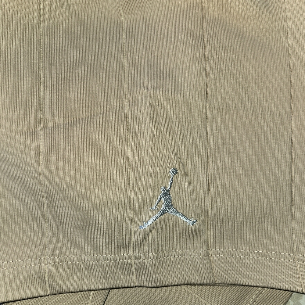NWT Jordan Pin Striped Tan 2X Open Back Crop T-Shirt Short Sleeve - Picture 6 of 9